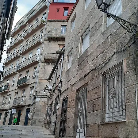 A Casa Dos Tres Perigos * Vigo